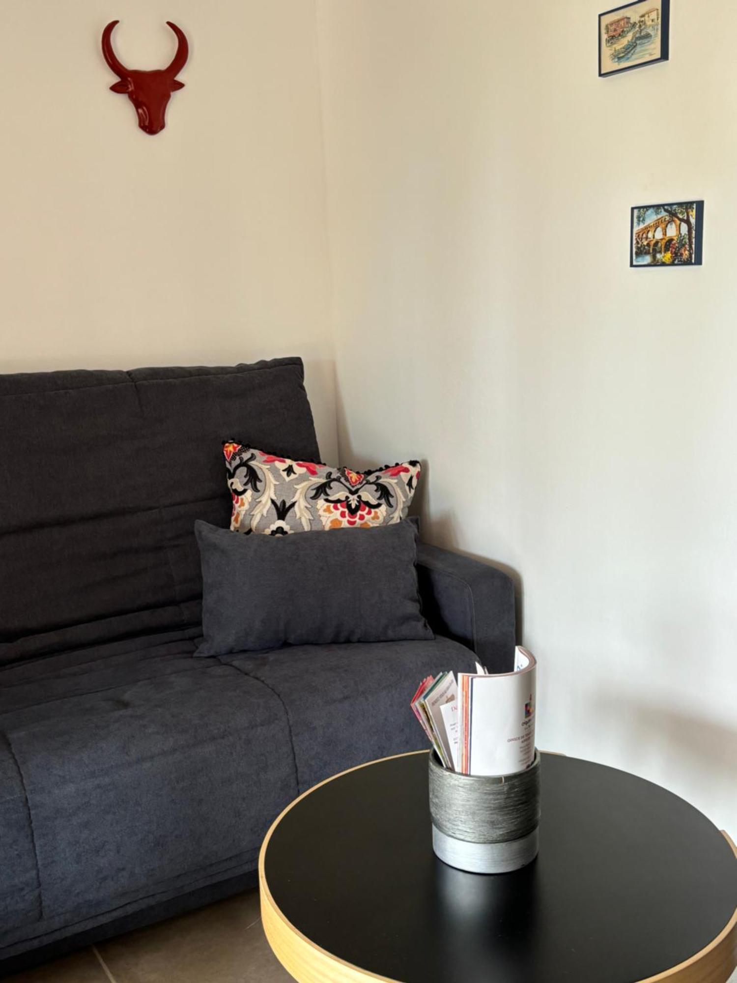 Les Flo Location Apartment Aigues-Mortes Exterior foto